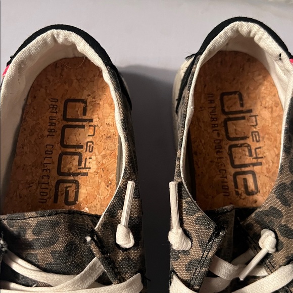 Hey Dudes Leopard Print Casual Shoes, new no tags - Picture 4 of 4